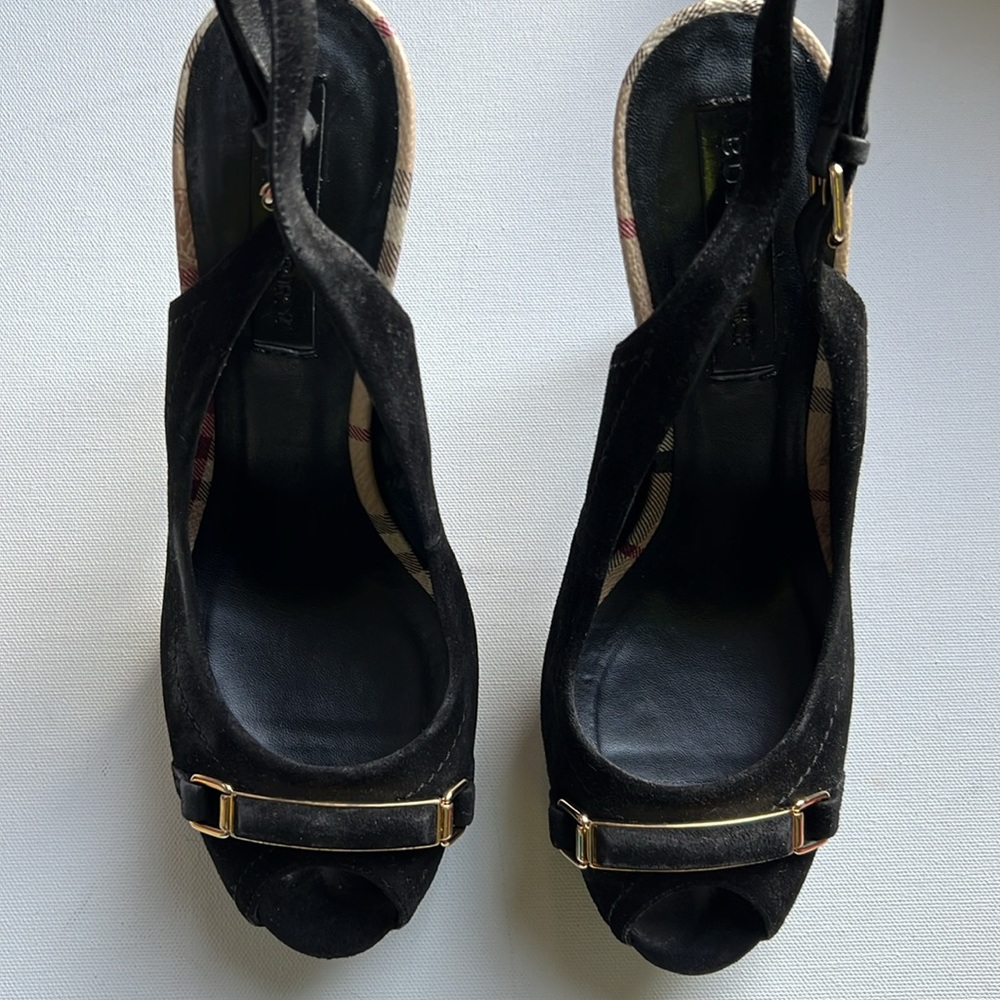 Women’s Black Burberry Heels Size 39
